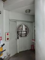 入口すぐにあるエレベーター
