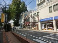 南側道路風景です