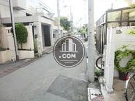 前面道路左側