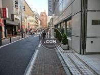 たくさんの飲食店が並んでいます