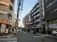 物件前の立川通り方向です