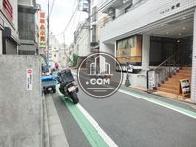 建物前面左側