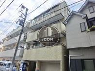 上階は住居用です