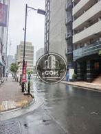 綺麗に舗装された道路です
