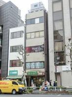 大栗ビルの外観写真
