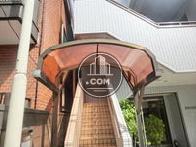 屋根もついてて雨でも安心