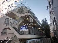 上階は住居です