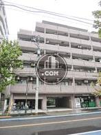 日当たりの良さそうなバルコニーです
