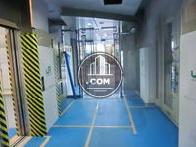 エントランスから玄関側を見た視点
