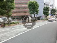 三鷹通りに出る道沿い
