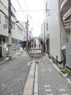 側面から出て右側の様子