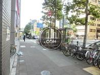 幅広い歩道