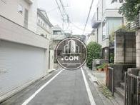 近隣は閑静な住宅街になります