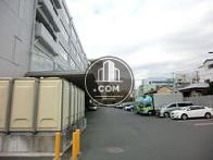 駐車スペースもかなりの広さです