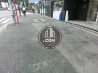 玄関先の歩道です