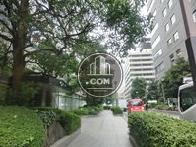 正面玄関前