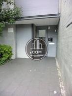 社員通用口です