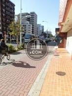幅広い歩道