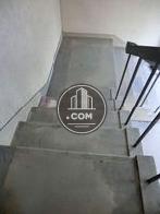 のぼって見下ろした外階段