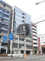 周囲の風景を綺麗に反射します