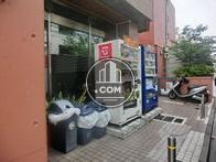 自動販売機設置あり