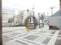 玄関から横浜駅方面を撮影