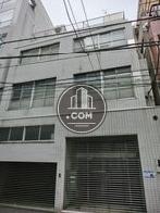 外観はタイル張りです
