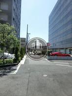 隣接する脇道