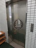 エレベーターは一基です