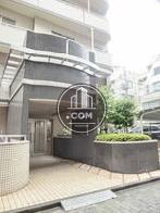 住居エリア専用の出入り口