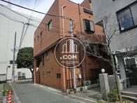 奥側の路地からの外観です