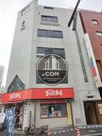 エントランス側の外観