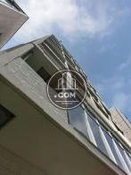入り口から見上げた外観です