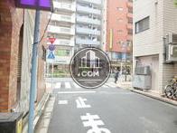 メイン通りへ連絡
