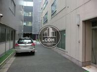 玄関前の通路