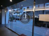 ガラス張りで開放感があります