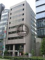 新宿通り沿いのオフィスビル