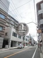 緑ヶ丘駅方面へ向かう通り