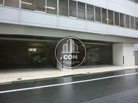１階には駐車場スペースもあります