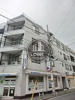 １階部分は貸事務所区画です