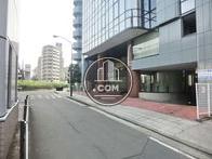 環状2号線の側道です