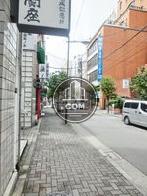 綺麗に舗装された歩道