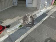 玄関前の床面