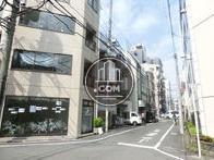 隣接すす側道