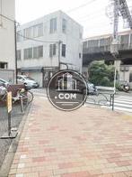 玄関前の歩道