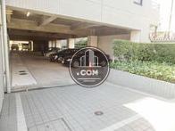 パーキング出入り口