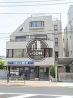 通りを一望出来ます