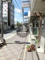 綺麗に舗装された歩道