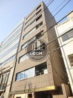 山手通りに面したビルです