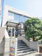頑丈な造りの建物